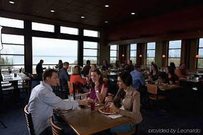 Kewadin St. Ignace Hotel Evergreen Shores Eksteriør bilde